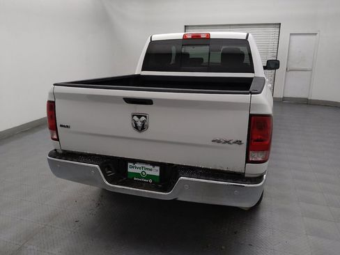 Used 2019 RAM 1500 Classic SLT image 7