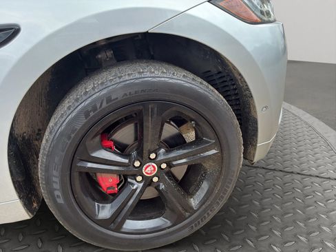 Used 2018 Jaguar F-PACE S AWD/4WD image 27
