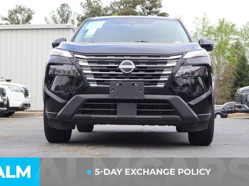 Used 2025 Nissan Rogue SV FWD image 3