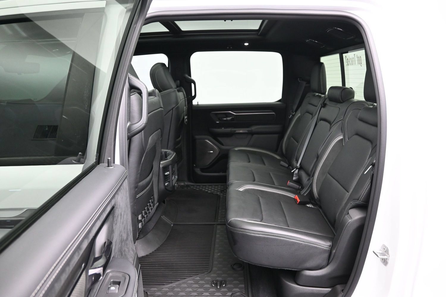 Used 2026 RAM 1500 RHO w/ RHO Level 1 Equipment Group AWD/4WD image 11