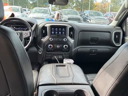 Used 2020 GMC Sierra 2500 Denali w/ Denali Ultimate Package image 17