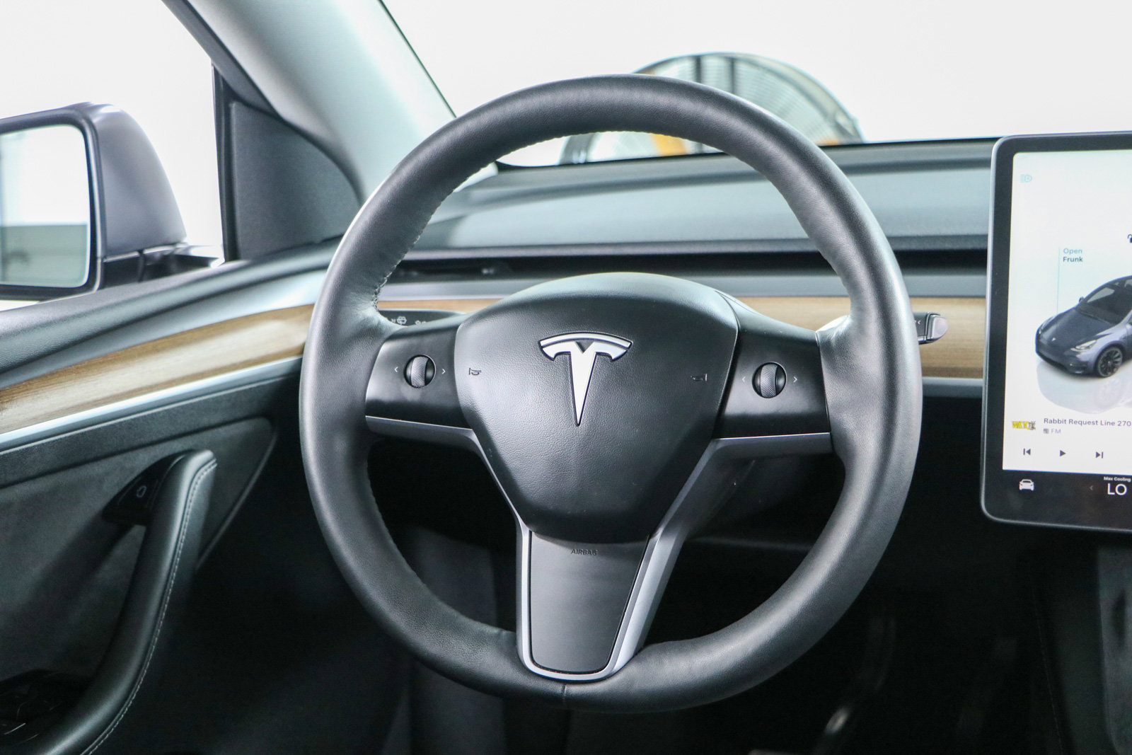 Used 2023 Tesla Model Y Long Range AWD/4WD image 12