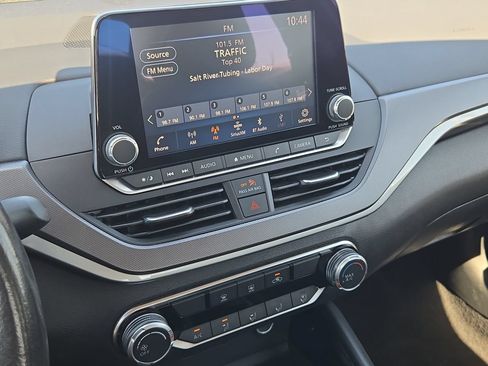 Certified 2024 Nissan Altima 2.5 SR FWD image 19