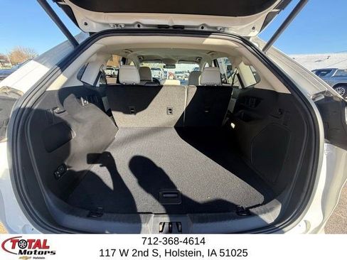 Used 2024 Ford Edge Titanium w/ Titanium Elite Package image 12