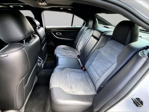 Used 2018 Ford Taurus SHO w/ Driver Assist Package AWD/4WD image 20