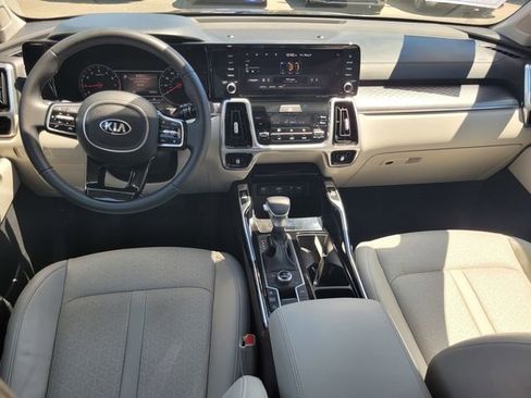 Used 2021 Kia Sorento SX AWD/4WD image 14