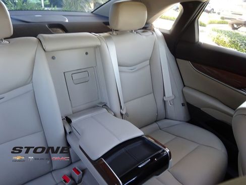 Used 2019 Cadillac XTS Luxury w/ Driver Awareness Package image 17