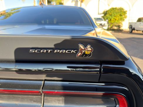 Used 2022 Dodge Challenger R/T Scat Pack w/ Plus Package image 40