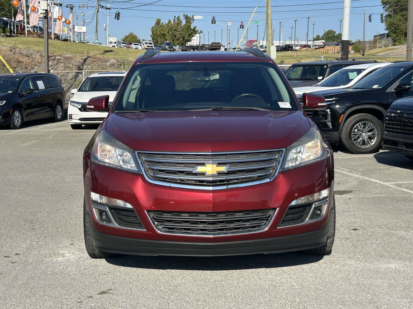 Used 2016 Chevrolet Traverse LT w/ Style and Technology Package AWD/4WD image 2