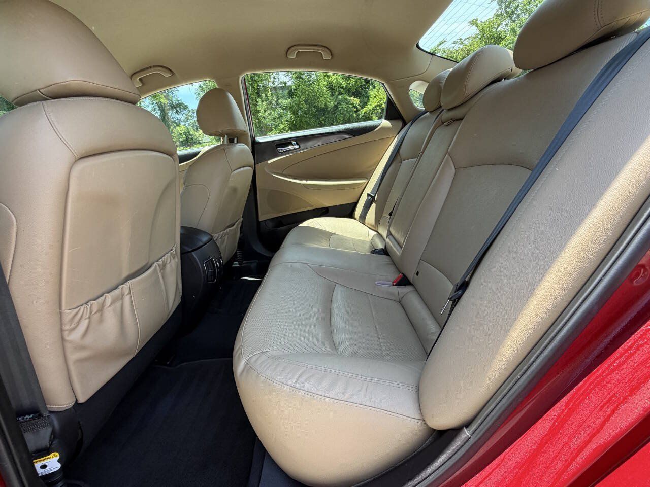 Used 2012 Hyundai Sonata Hybrid w/ Leather Pkg FWD image 9