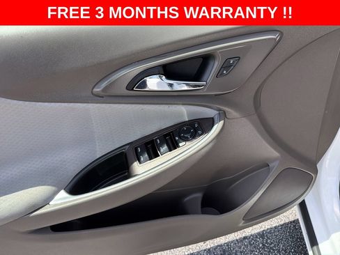 Used 2021 Chevrolet Malibu LT FWD image 12