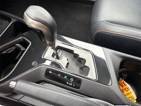 Certified 2017 Toyota RAV4 SE image 21