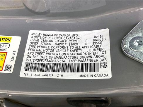 Certified 2025 Honda Civic Sport image 32