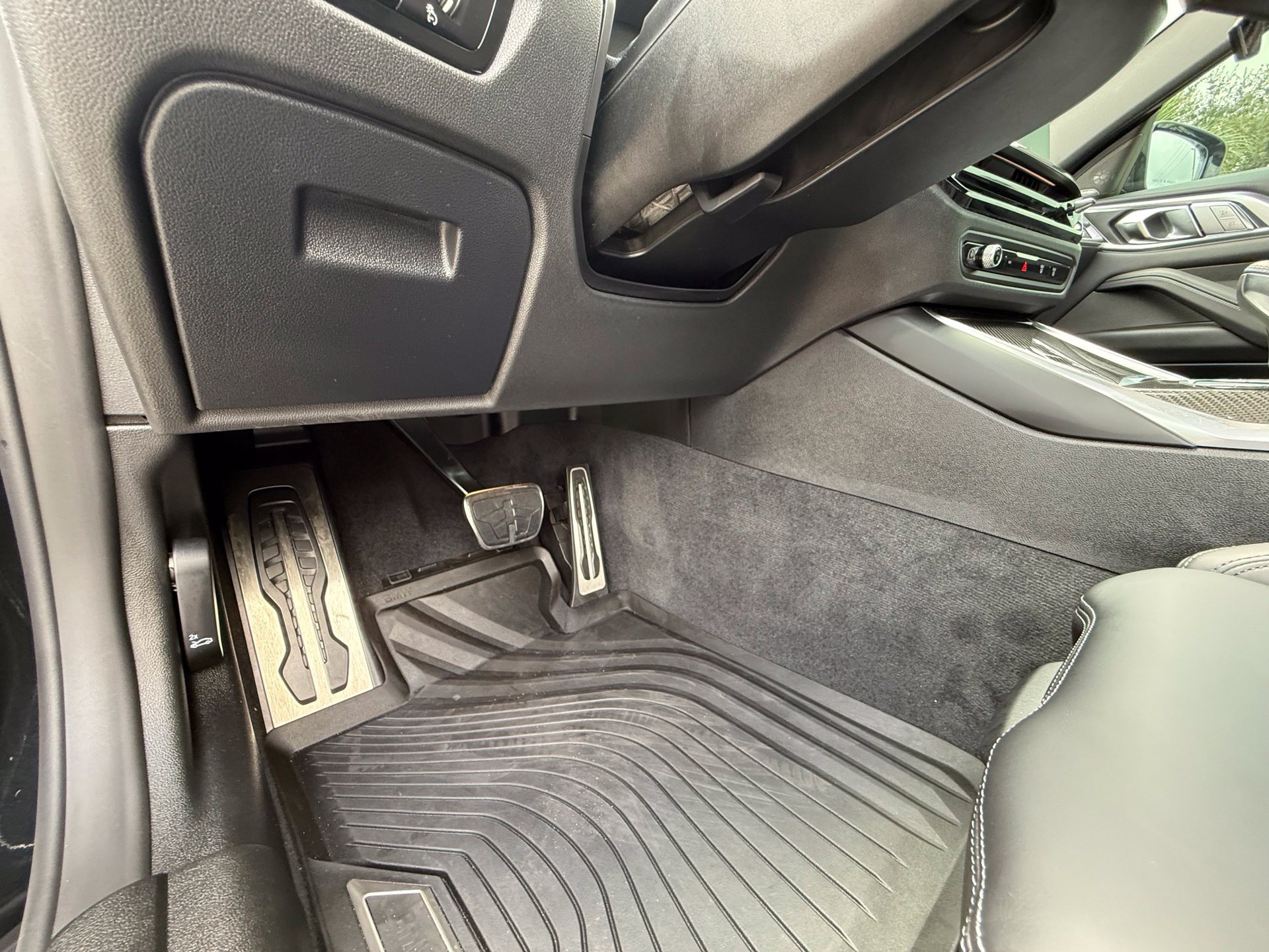 Used 2027 BMW M4 Competition RWD image 28