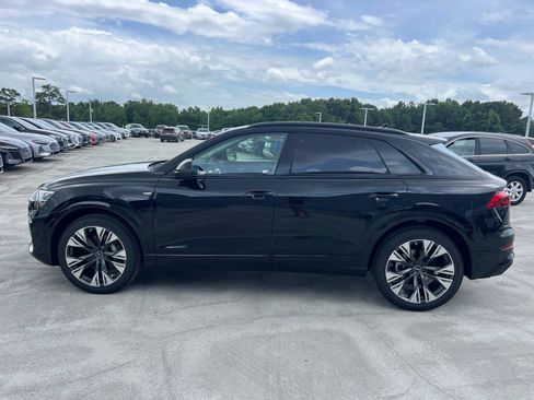 New 2026 Audi Q8 Premium Plus AWD/4WD image 8