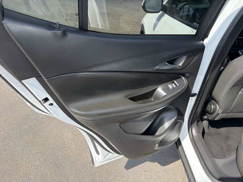 Used 2024 Buick Encore GX Preferred image 19