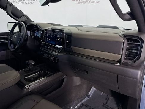 Used 2024 Chevrolet Silverado 1500 ZR2 w/ Technology Package AWD/4WD image 30
