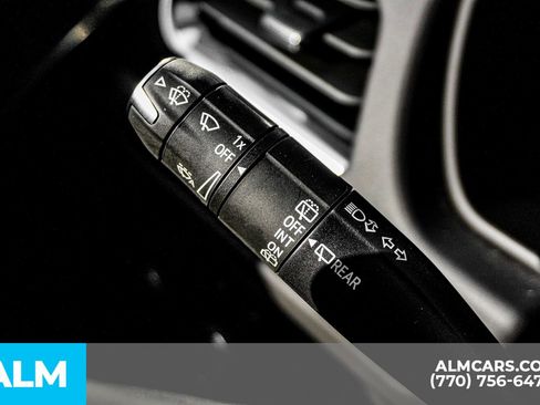 Used 2024 Chevrolet Tahoe High Country image 35