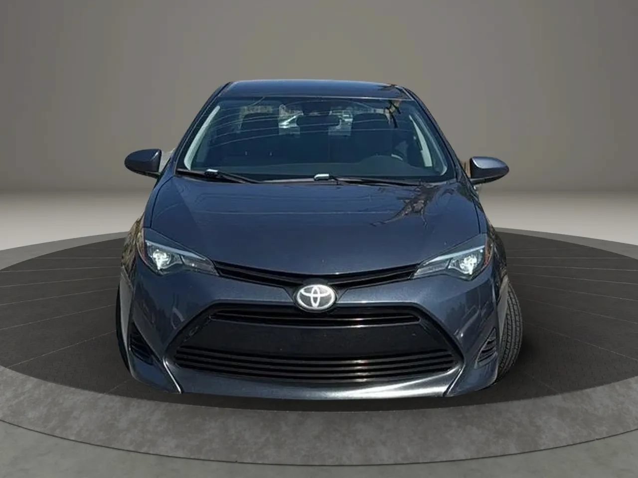 Used 2019 Toyota Corolla L FWD image 2