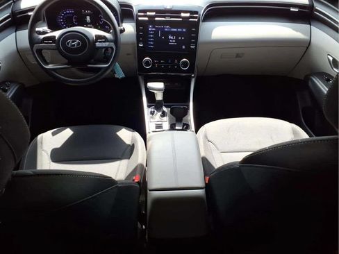 Used 2024 Hyundai Tucson SE AWD/4WD image 9