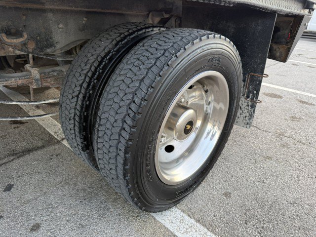 Used 2018 Ford F550 4x4 Regular Cab Super Duty image 12