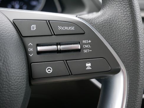 Certified 2023 Hyundai Sonata SEL w/ Preferred Accessory Package FWD image 28