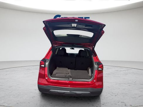 Used 2023 Chevrolet Equinox LT FWD image 26