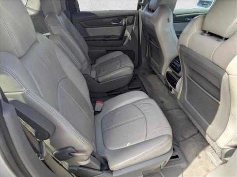 Used 2015 GMC Acadia SLT AWD/4WD image 18