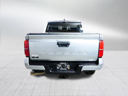 Used 2025 Toyota Tacoma TRD Off-Road w/ TRD Off Road Premium Package AWD/4WD image 6