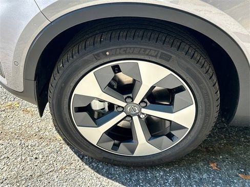 New 2026 Volvo XC40 B5 Plus w/ Protection Package Premier image 8