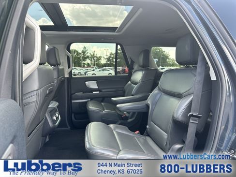 Used 2025 Ford Expedition Active AWD/4WD image 22