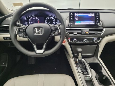Used 2018 Honda Accord EX image 22