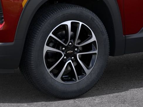New 2026 Chevrolet TrailBlazer LT w/ Driver Confidence Package FWD image 9