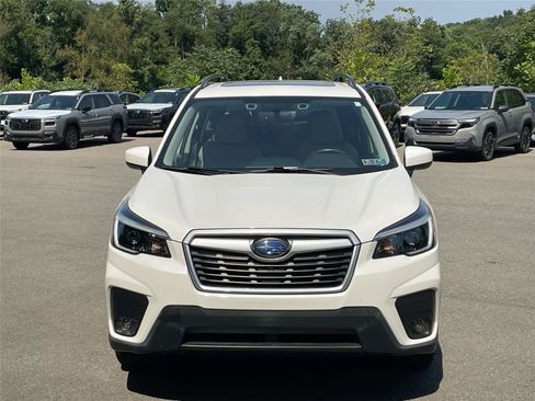 Used 2021 Subaru Forester Premium AWD/4WD image 5