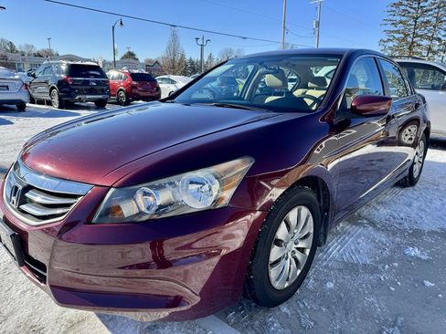 Used 2012 Honda Accord LX image 4