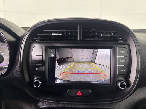 Used 2025 Kia Soul S image 15
