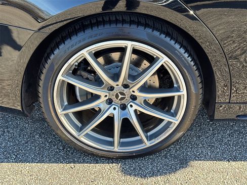 Used 2020 Mercedes-Benz S 560 Sedan image 17