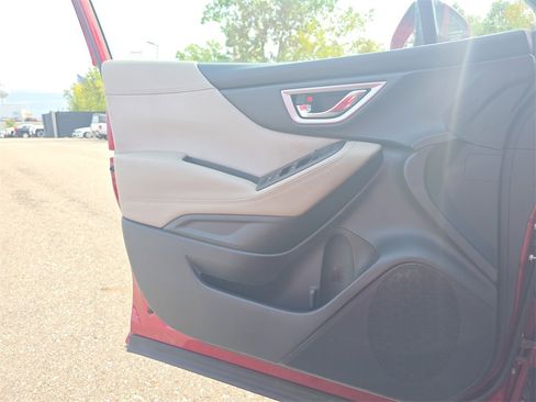 Used 2022 Subaru Forester Premium image 27