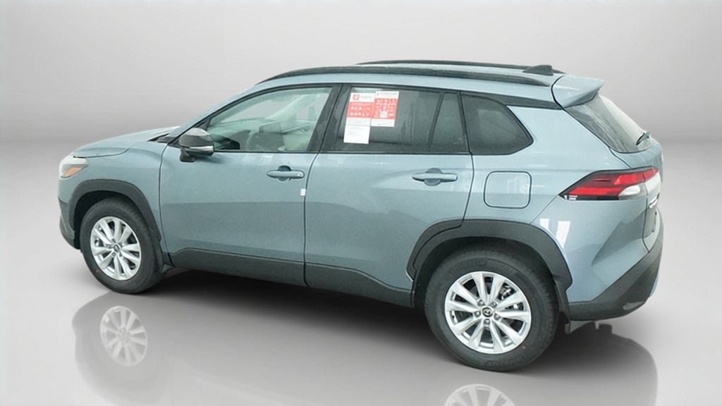 New 2026 Toyota Corolla Cross LE FWD image 4