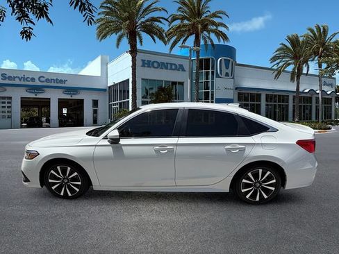 Certified 2024 Honda Civic EX image 5