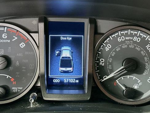 Certified 2023 Toyota Tacoma TRD Off-Road image 14