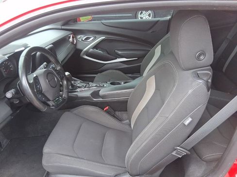 Used 2020 Chevrolet Camaro LS RWD image 12
