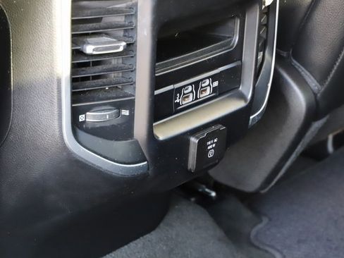 Used 2020 RAM 1500 Laramie image 22