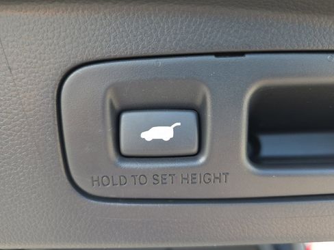 Used 2023 Honda CR-V Sport Touring image 32