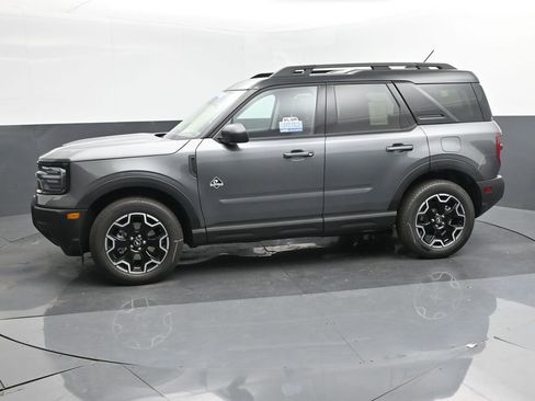 New 2025 Ford Bronco Sport Outer Banks image 2