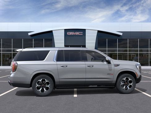 New 2026 GMC Yukon XL AT4 Ultimate image 6
