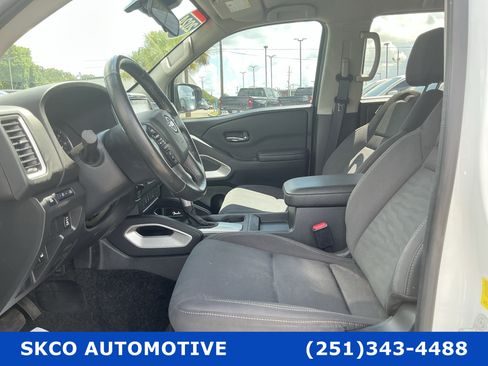 Used 2024 Nissan Frontier SV w/ Hardbody Edition AWD/4WD image 11