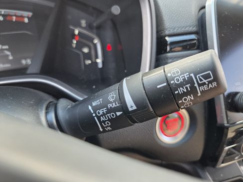 Used 2019 Honda CR-V Touring image 29