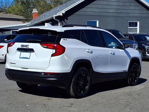 Used 2020 GMC Terrain SLE w/ Driver Convenience Package image 7
