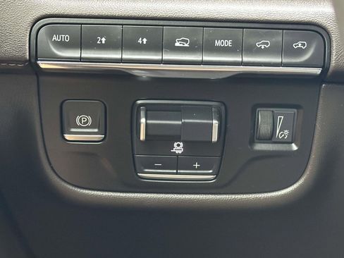 Used 2023 Cadillac Escalade ESV Sport w/ LPO, ONYX Package image 24